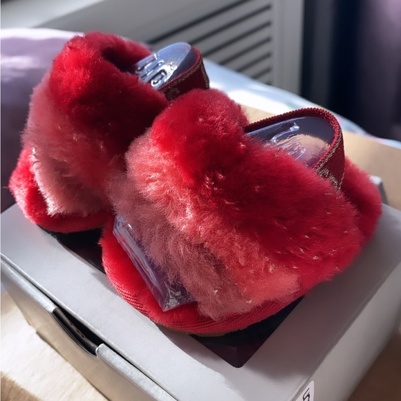 Baby Uggs Fluff Yeah metallic sparkle - Picture 2 of 4